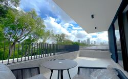 Whitley Road (D11), Terrace #447608631